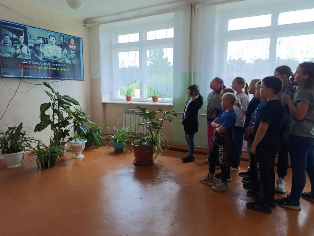 Неделя посвящена Году Защитника Отечества..